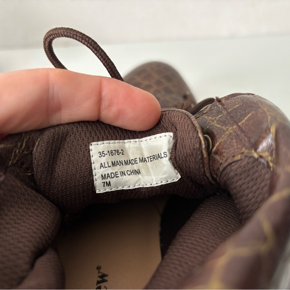 Comfortview | Brown Crocodile Textured Boots| Size 7M - Picture 6 of 6